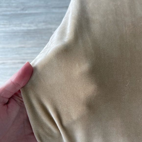 LASH BED VELVET COVER IN TAN BEIGE COLOR - Picture 6 of 9